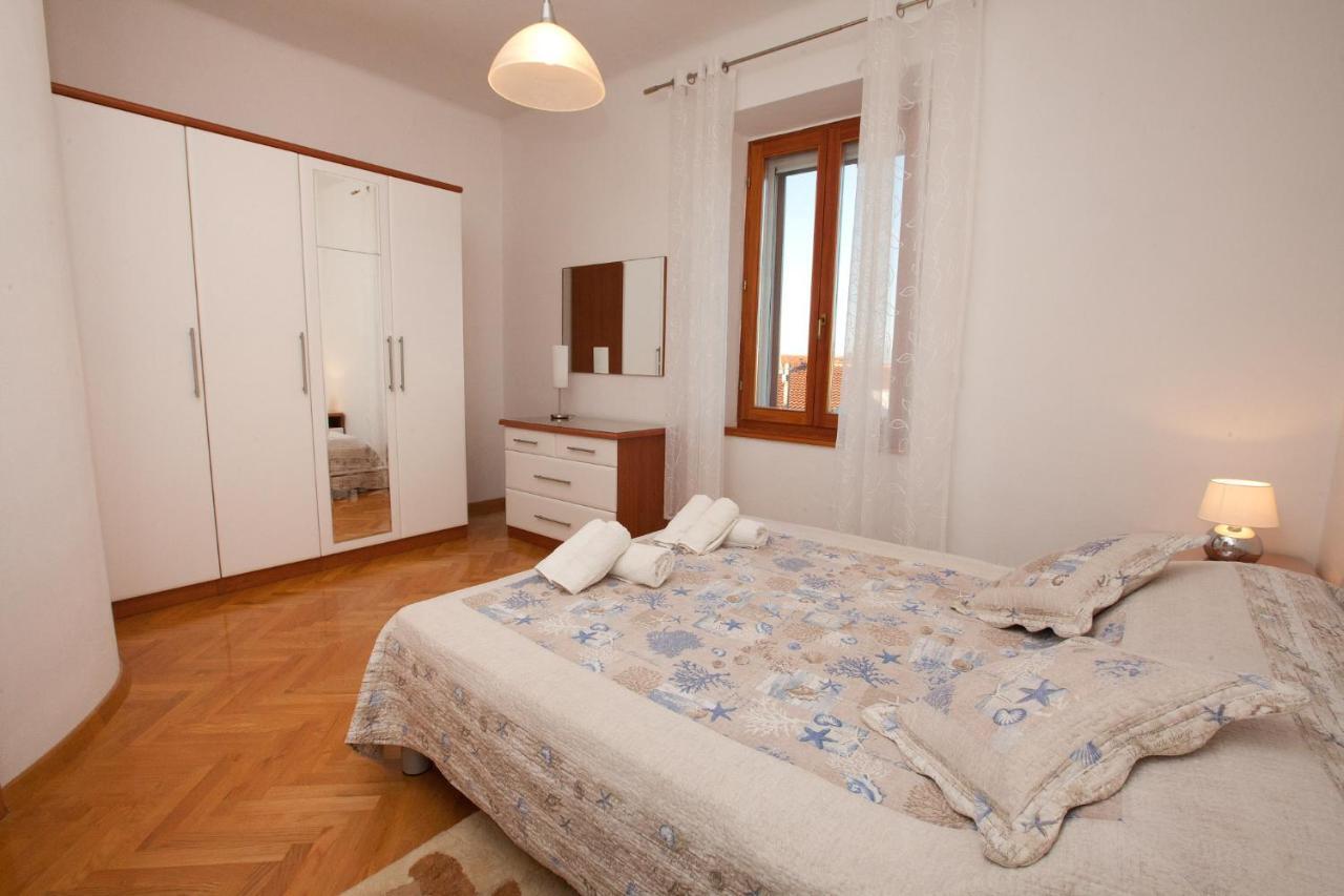 Apartments Guc Preko Buitenkant foto